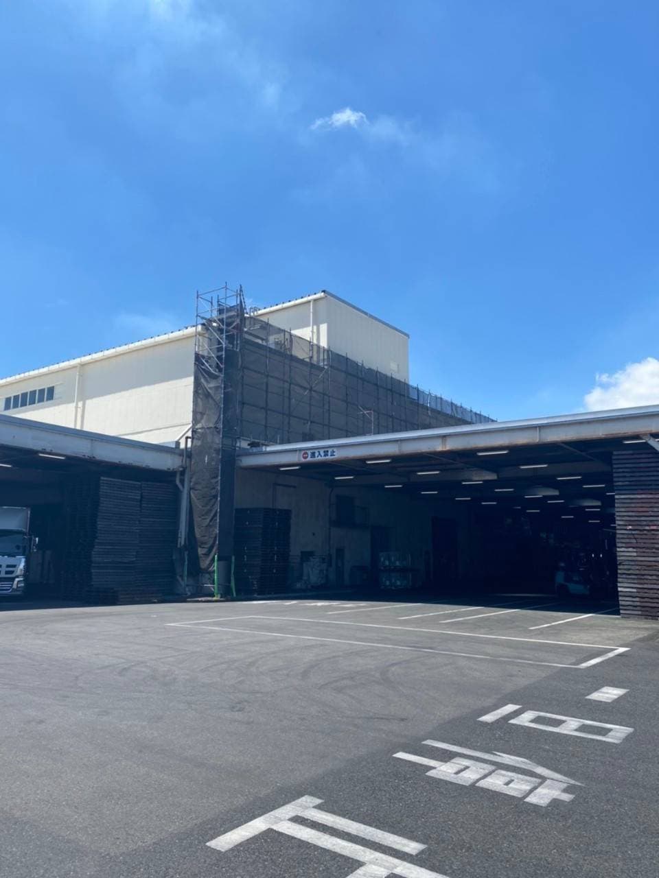 【宮城県】物流倉庫 外装修繕工事着工