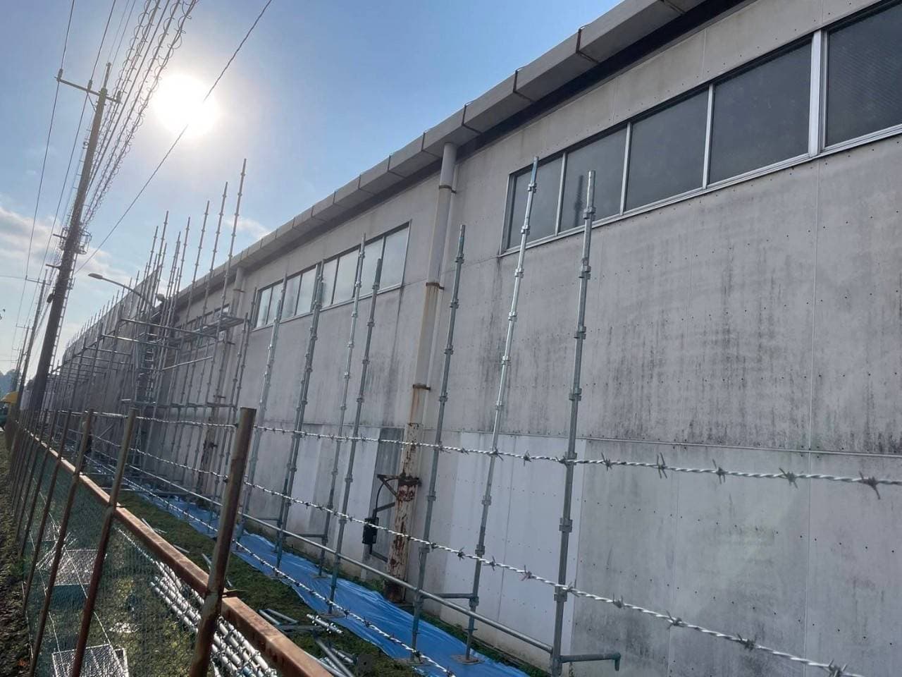 【埼玉県三郷市】製造工場 外装修繕工事着工